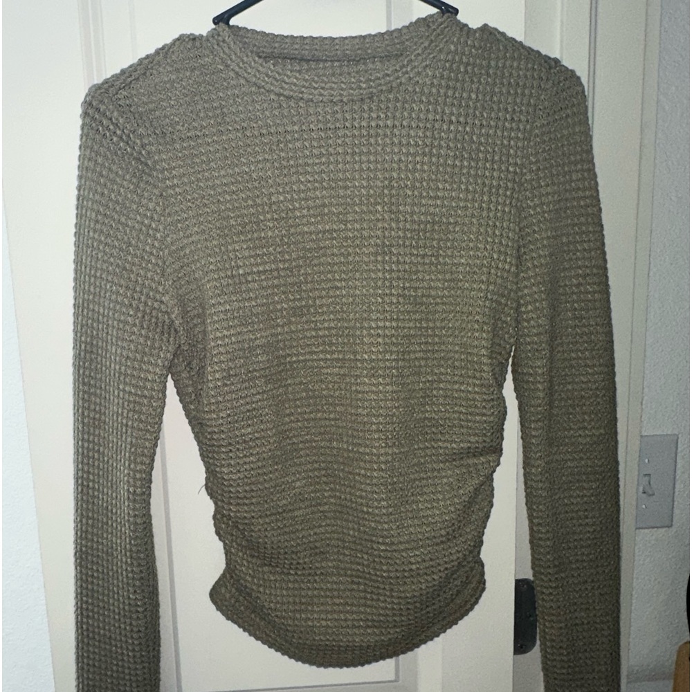 SHEIN Army Green Cropped Top